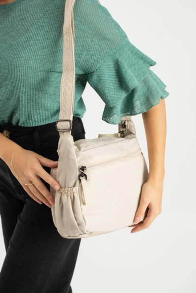 Yumuşak Dokulu Ultra Hafif, Esnek ve Su Geçirmez Polyamid Kumaş Omuz Çantası Bej Model: (571-13-14D) - Resim 3