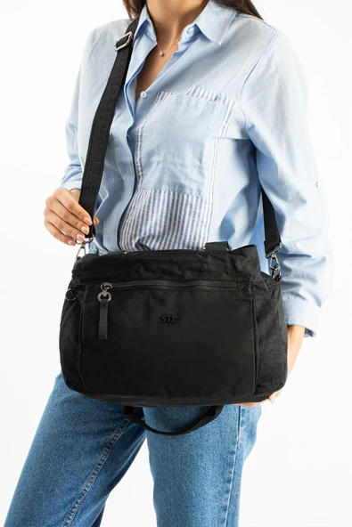 Yumuşak Dokulu Ultra Hafif, Esnek ve Su Geçirmez Polyamid Kumaş Omuz ve Kol Çantası Siyah Model: (571-13-14F) - Resim 2