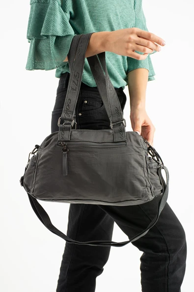 Yumuşak Dokulu Ultra Hafif, Esnek ve Su Geçirmez Polyamid Kumaş Omuz ve Kol Çantası Gri Model: (571-13-14K) - Resim 3