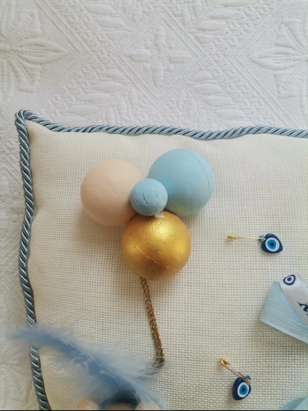 1 Adet Özel Tasarım Ekru Renk Sünnet Takı Yastığı 40 cm Uzunluk 30 cm Genişlik - Resim 3