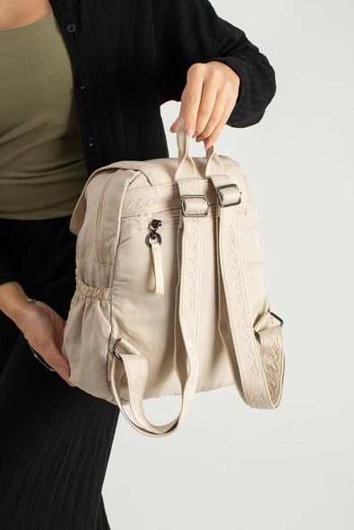 Yumuşak Dokulu Ultra Hafif, Esnek ve Su Geçirmez Polyamid Kumaş Sırt Çantası Bej Model: (571-13-14B) - Resim 3