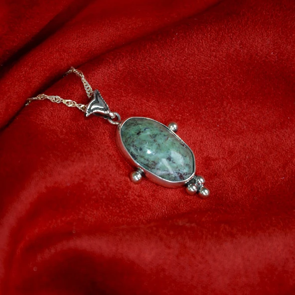 Ekinoks Gümüş Çerçeve Zümrüt Kadın  Kolye - Resim 2