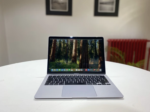 PTTAVM: MACBOOK AİR 13 INC 2020 M1 8CPU 8GPU 8GB Ram 256 GB SSD