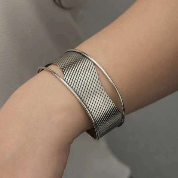 BlackCraft 925 Ayar Gümüş Eskitme Desenli Bilezik (BC-3714FE) - 5