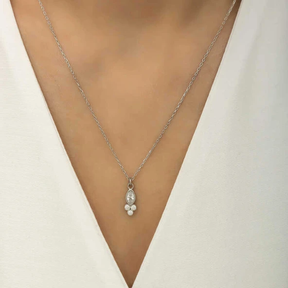 BlackCraft 925 Ayar Gümüş Çiğ Damlası Mekik Tektaş Bayan Gümüş Kolye (BC-D6FED4) - Resim 3