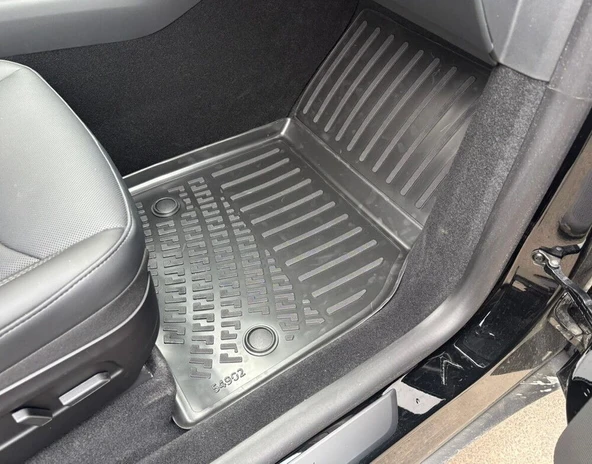 Tesla Model Y (Juniper) 2025 ve Sonrası Siyah 3D Havuzlu Paspas - Resim 3