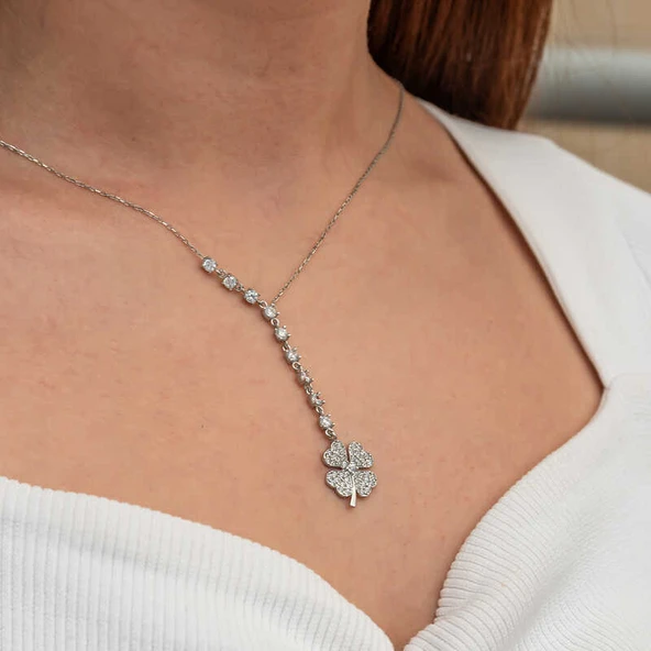 BlackCraft Gümüş Sıralı Zirkon Taşlı Yonca Kadın Kolye (BC-75F88B) - Resim 5