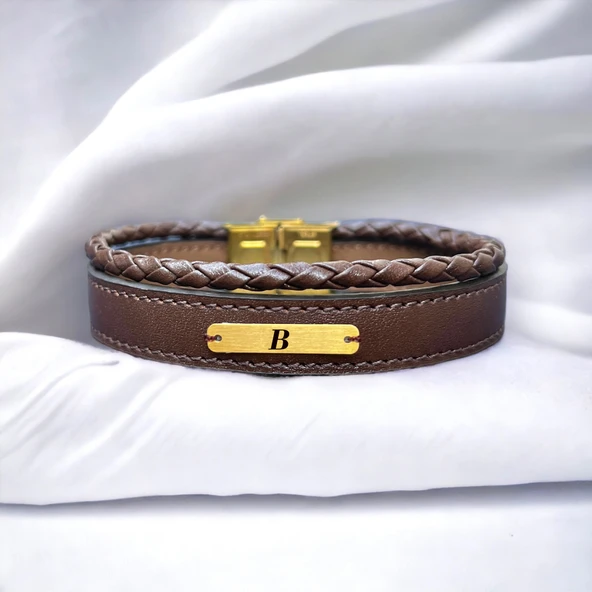 14 Ayar Altın Plakalı Harfe Özel Hakiki Kahverengi Derili Dikdörtgen Figürlü Hediye Bileklik-531 ürün görseli