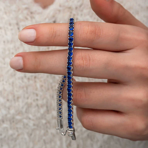 BlackCraft Gümüş Lacivert Zirkon Taşlı Su Yolu Kadın Bilekik (BC-0599DE)