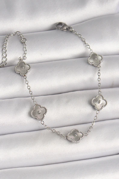 316L Çelik Gümüş Renk İşlemeli Yonca Model Kadın Bileklik - TJ-BB6927 ürün görseli