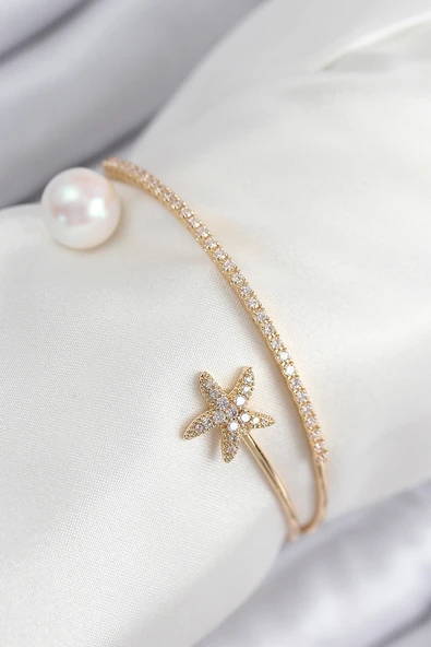 Pirinç Zirkon Taşlı Yıldız Ve İnci Model Gold Renk Kadın Bileklik - TJ-BB7883 ürün görseli