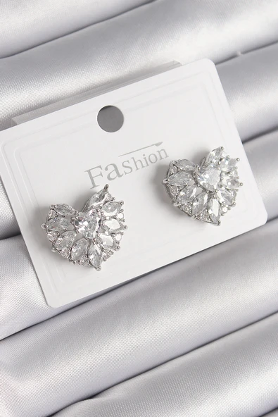 Pirinç Gümüş Renk Zirkon Taşlı Kalp Model Kadın Küpe - TJ-BKP9749 ürün görseli