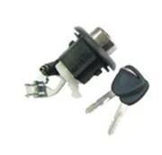 BAGAJ KİLİDİ ANAHTARLI DACIA SANDERO 07 6001550798 ürün görseli