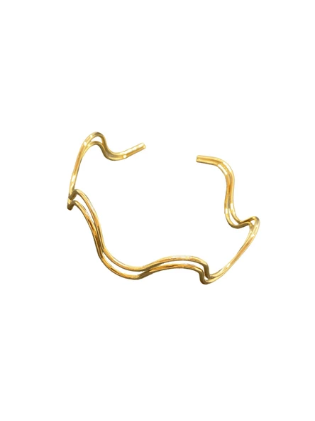 Dalga Formlu Pirinç Kaplama Altın Renk Bijuteri Pazu Bilekliği | Modern ve Minimal Tasarım ürün görseli 1