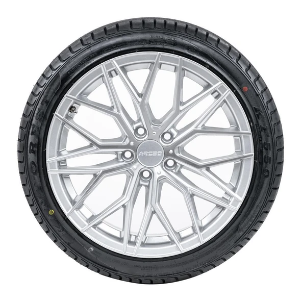Kinforest 225/55R17 101V XL KF550 2024 Yaz Lastiği - 2