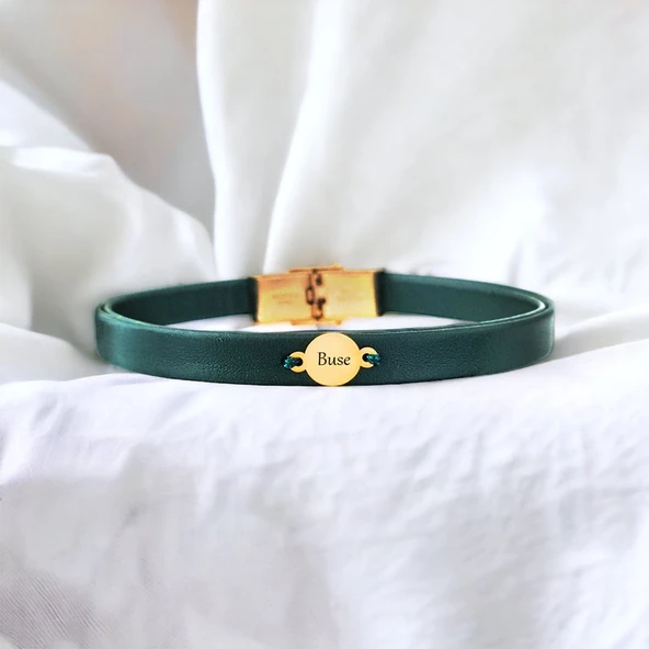 14 Ayar Altın Plakalı İsme Özel Yuvarlak Motifli Doğal Yeşil Derili Hediye Bileklik-543 ürün görseli