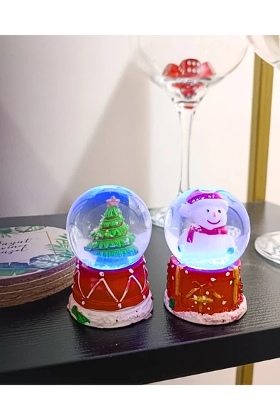 Yeni Yıl Işıklı Çam Ağacı Ve Kardan Adam Temalı Yılbaşı 2 Adet Mini Boy Işıklı Kar Küresi 6,5 Cm - 1