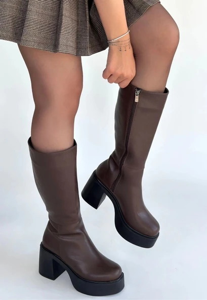 BİÇOMİ Disan Kahverengi Cilt Topuklu Çizme ürün görseli