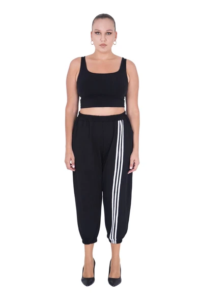 Kadın Büyük Beden Beyaz Şeritli Alt Üst Spor Şık Pamuk Takım - Resim 4