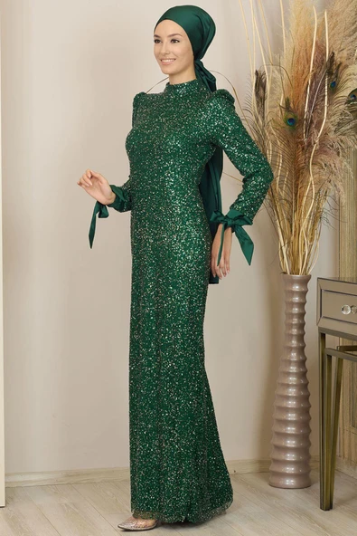 Kollari Fiyonklu Pul Payetli Sultan Tesettür Abiye Zümrüt - Resim 3