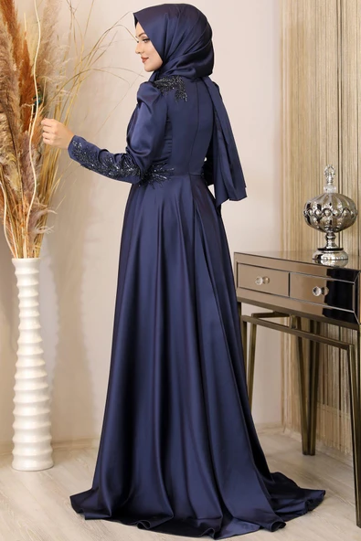 Karaca Önü Drapeli Aplikli Tesettür Abiye Lacivert - Resim 4
