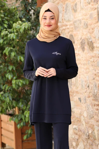 Cemre Tesettür Takım Lacivert - Resim 2