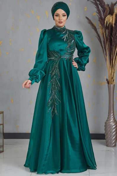 Yağmur Tesettür Abiye Zümrüt ürün görseli