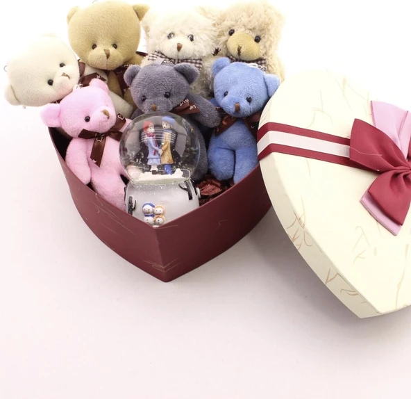 Sevgiliye En Tatlı Hediye Seti Peluş Ayıcık Kalpli Kutuda 7 Mini Peluş Ayıcık Işıklı Kar Küresi Seti - 4