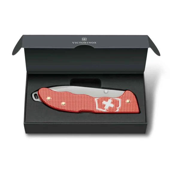Victorinox 0.9415.L25 Evoke Kırmızı 2025 Limitli Üretim Çakı - Resim 5