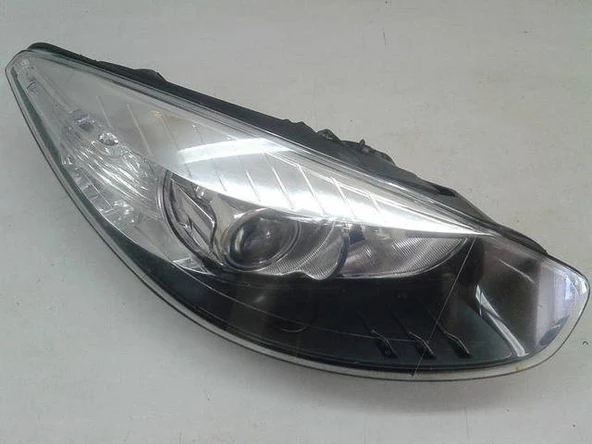 FAR SAĞ FLUENCE 13> YENİ MAKYAJLI KASA 260101331R ürün görseli