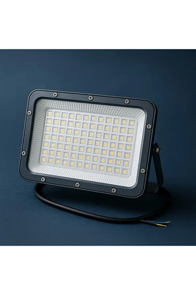100W 8500 Lümen IP65 Su Geçirmez Beyaz Işık LED Projektör Floodlight