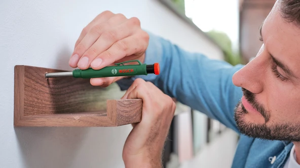 BOSCH Su Terazisi - Katlanır Metre - Kalemli İşaretleme Seti (1600A02W7S) - Resim 3