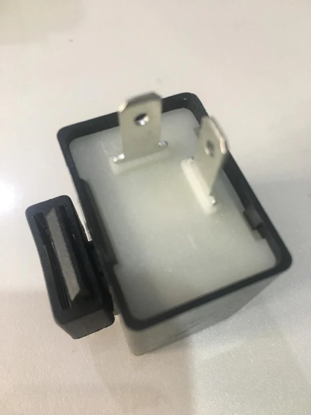 12V Sinyal Flaşörü 2 Ayaklı ürün görseli 1