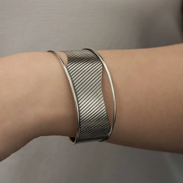 925 Ayar Gümüş Eskitme Desenli Bilezik T6121 (599599) - Resim 3