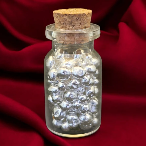 15 Gram Silindir Tasarımlı Cam Şişede Sunulan, 999 Ayar Gümüşten Üretilmiş Özel Granül Gümüş Hediyesi-553 ürün görseli