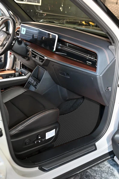 Bod Ssangyong Kgm Torres EVX 3d Havuzlu Paspas 2023-Sonrası Elektrikli - Resim 3