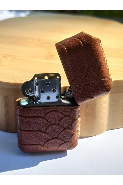 Monalisa Home Renkli Gerçek Deri Kılıflı Özel Tasarım Benzinli Çakmak - 2