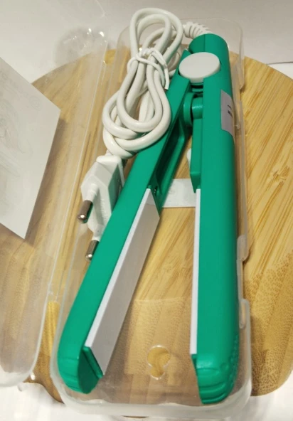 Monalisa Home 17 cm Uzunlukta Yeşil Renk Seyahat Boy Düzleştirici