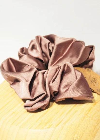 Monalisa Home Gösterişli Gül Kurusu Renk Büyük Esnek Lastik Toka ürün görseli