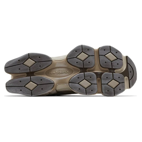 New Balance 9060 Mushroom Timberwolf - 4