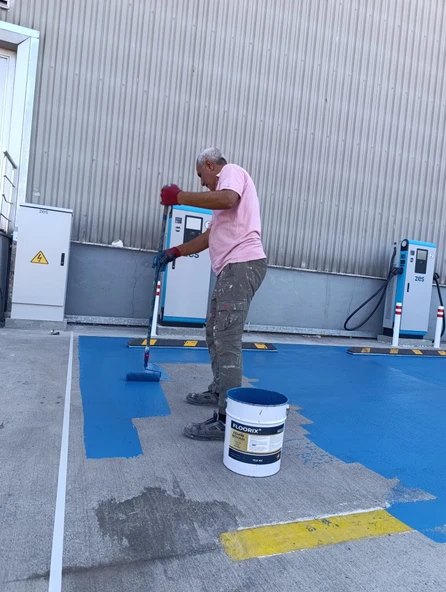 FLOORİX ZEMİN BOYASI RAL 9016 (BEYAZ)17,5 kg - Resim 4