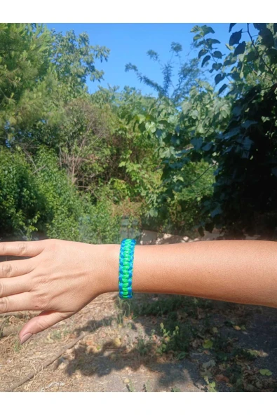 Paracord Bileklik Mavi-Yeşil cobra modeli ürün görseli