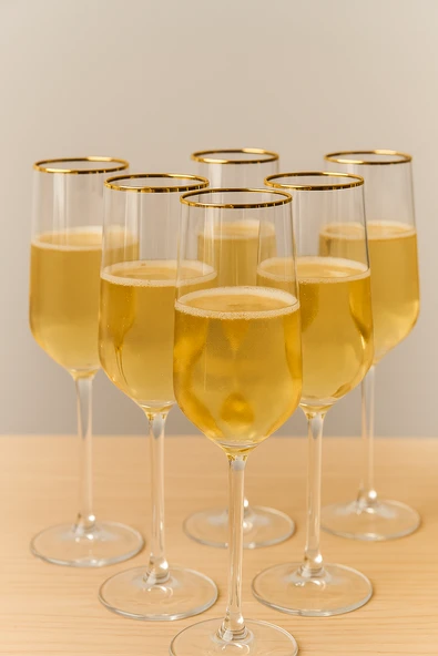 FLÜT AYAKLI BARDAK ALTIN YALDIZLI 195 CC 6 ADET - Resim 2