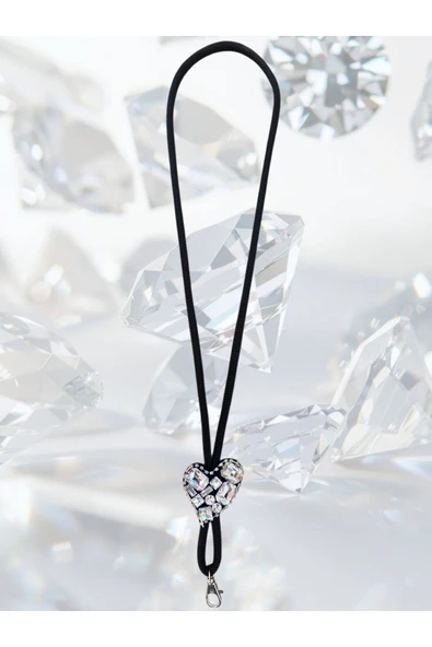 Tüm Kılıflara Uyumlu Siyah Kalp Figürlü Boyun Telefon Askısı - Resim 3