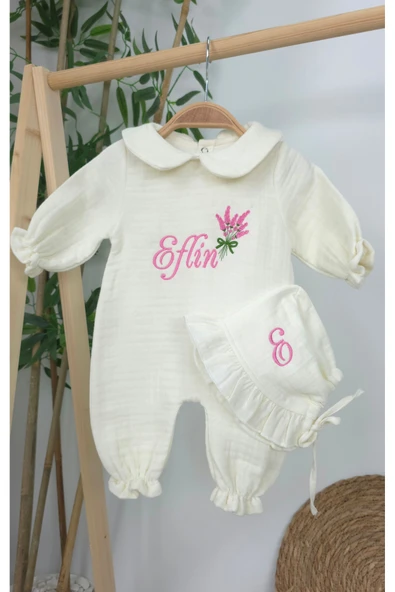 gros shop Müslin Yeni Doğan 4Katlı Organik %100Pamuk Kişiye Özgü Nakışlı Hastane Çıkış Seti (Lavanta Modeli) - 2