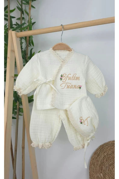 gros shop Müslin Yeni Doğan 4Katlı Organik %100Pamuk Kişiye Özgü Nakışlı Hastane Çıkış Seti (Papatya Model-6) ürün görseli