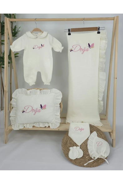 gros shop Müslin Yeni Doğan 4Katlı Organik %100Pamuk Kişiye Özgü Nakışlı Hastane Çıkış Seti (Kelebek Model-1) ürün görseli