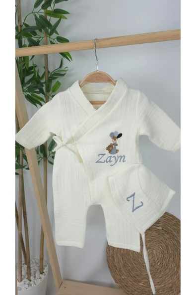 gros shop Müslin Yeni Doğan 4Katlı Organik %100Pamuk Kişiye Özgü Nakışlı Hastane Çıkış Seti (Balonlu Ayıcık-2) - Resim 2