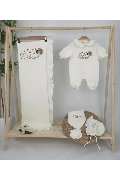 gros shop Müslin Yeni Doğan 4Katlı Organik %100Pamuk Kişiye Özgü Nakışlı Hastane Çıkış Seti (Çoklu Balon) - Resim 2