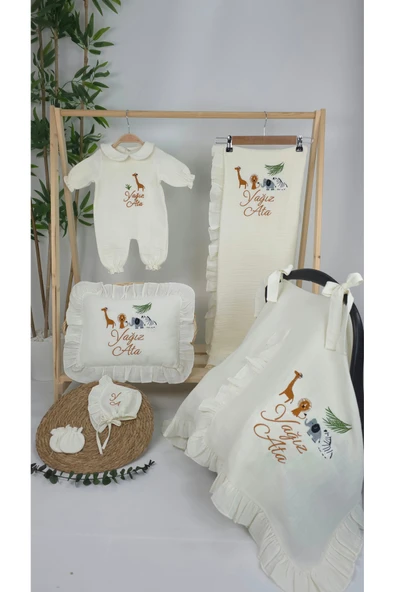 gros shop Müslin Yeni Doğan 4Katlı Organik %100Pamuk Kişiye Özgü Nakışlı Hastane Çıkış Seti (Safari Model-3) - Resim 2